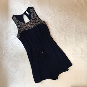 🌷Embroidered Tassel Romper